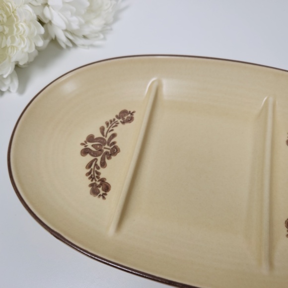 Vintage Pfaltzgraff Village Stoneware Oval Tri Divided Serving Platter - Tray - Picture 3 of 7